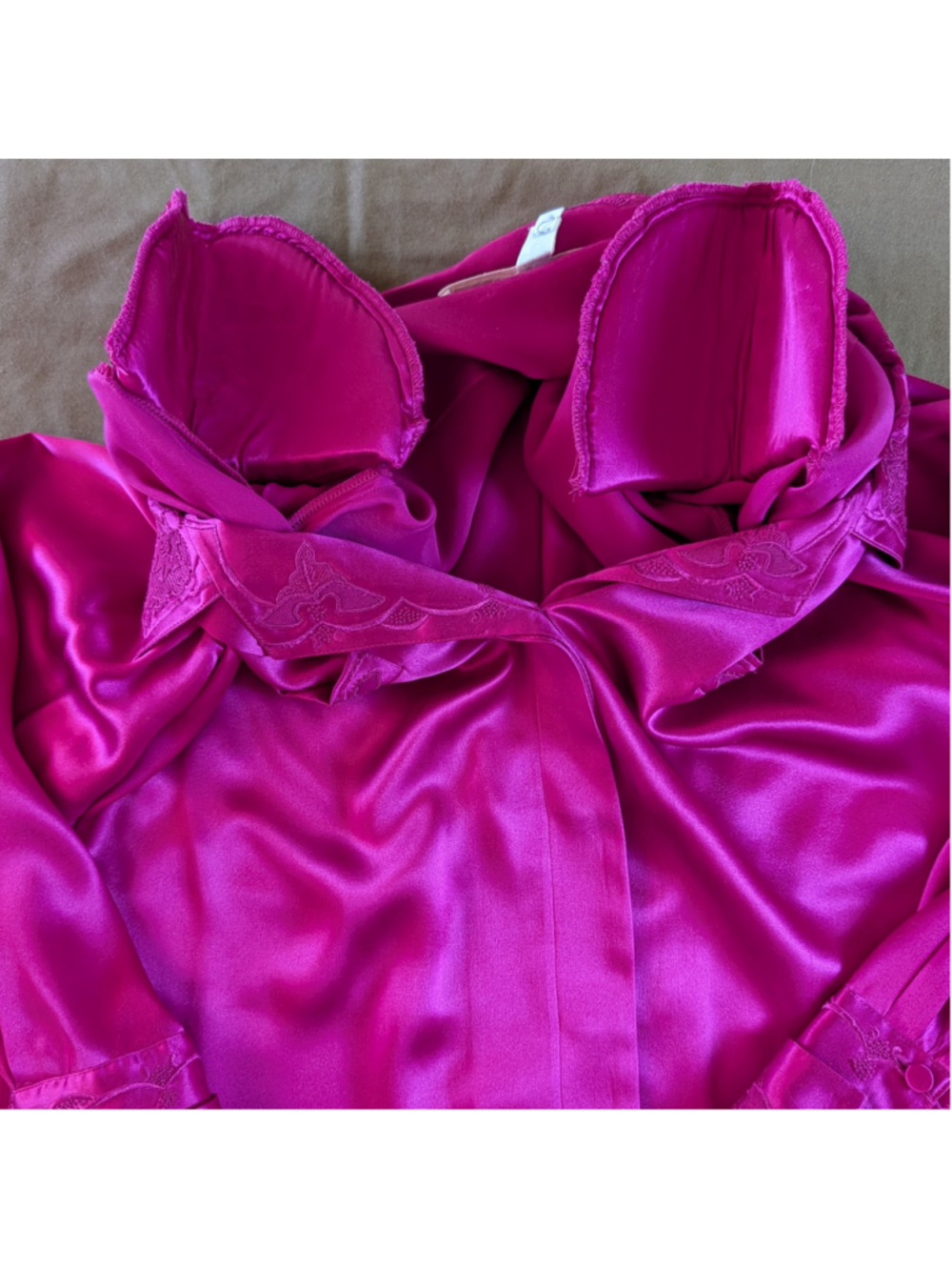 Vintage 100% Silk Fuchsia Western Blouse Size 8 Embroidered Hidden Placket Glam - Picture 9 of 16
